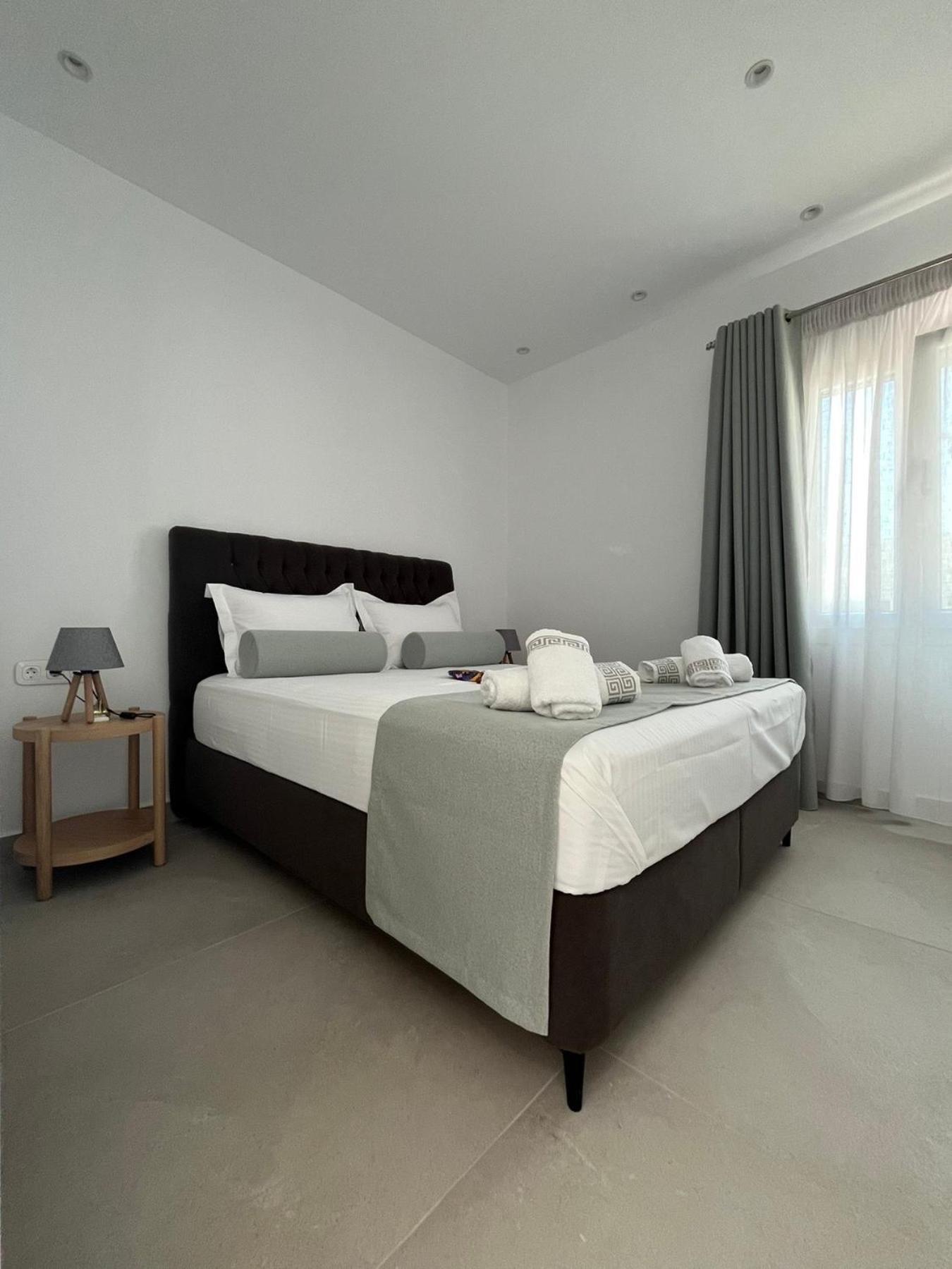 Podotas Group Hotell Kamares  Eksteriør bilde