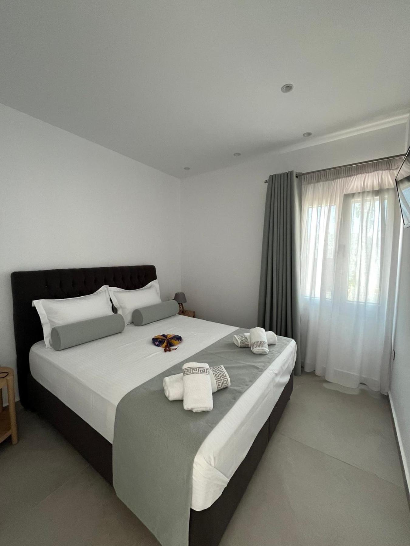 Podotas Group Hotell Kamares  Eksteriør bilde